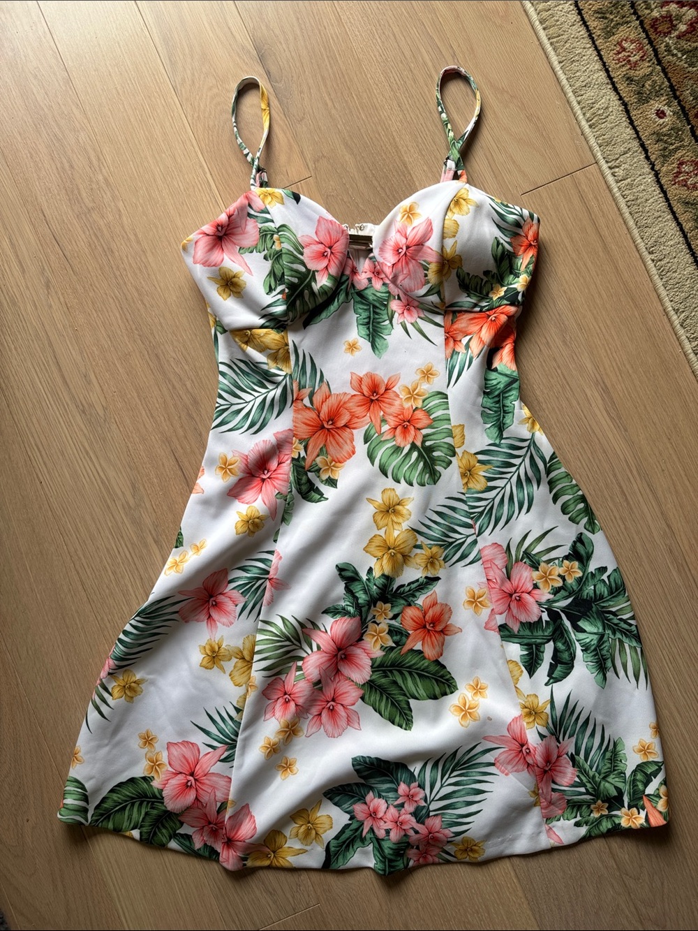Guess White Tropical Floral Mini Dress